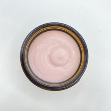 Load image into Gallery viewer, Strawberry Superfood Vitamin C Day Moisturiser 60mls